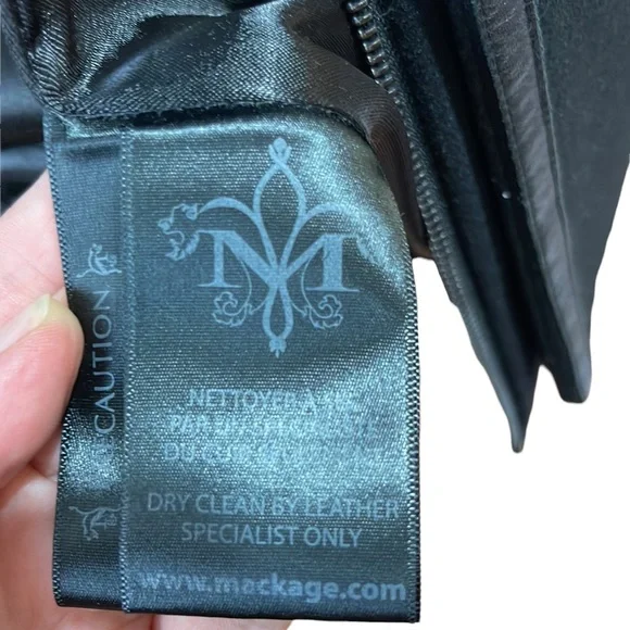 Mackage Steffy flat  black wool coat with toggle closures - Picture 13 of 14